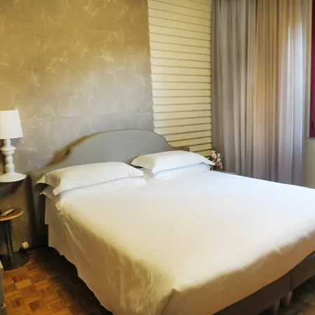 Ξενοδοχείο Park Meuble 3*