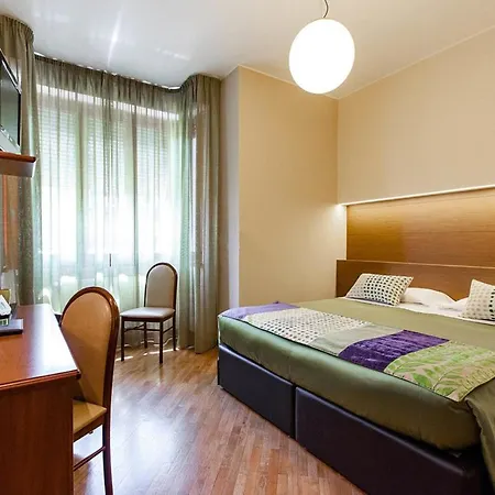 بارك موبلي فندق 3*