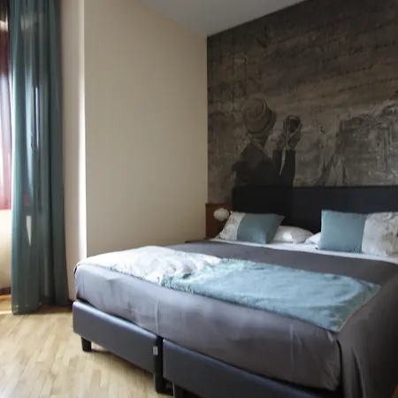 بارك موبلي فندق 3*