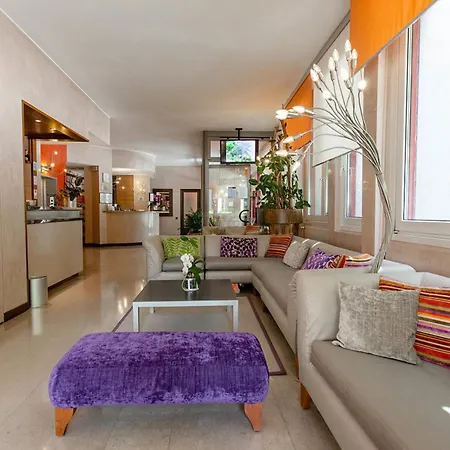 بارك موبلي 3*