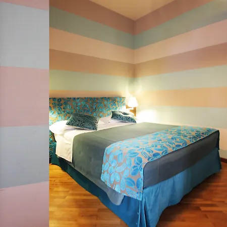 بارك موبلي فندق كومو