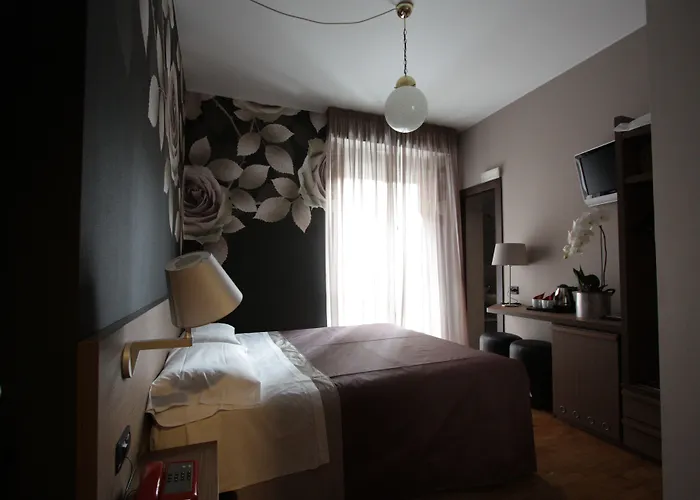 Отель Park Meuble 3*