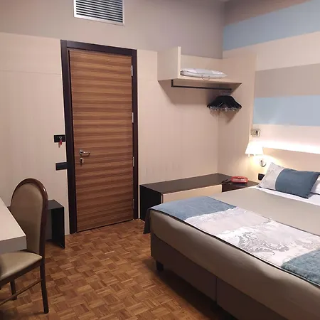 Park Meuble 3* קומו